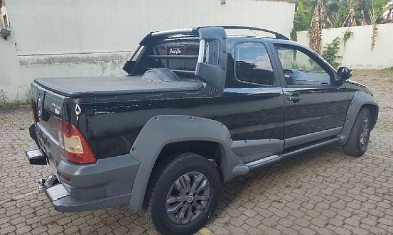 Fiat Strada Cd Locke...