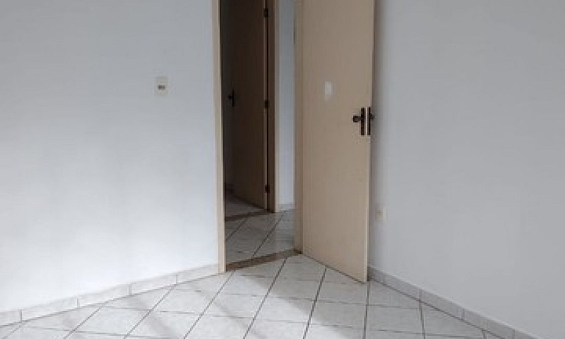 Apartamento De 3 Qua...