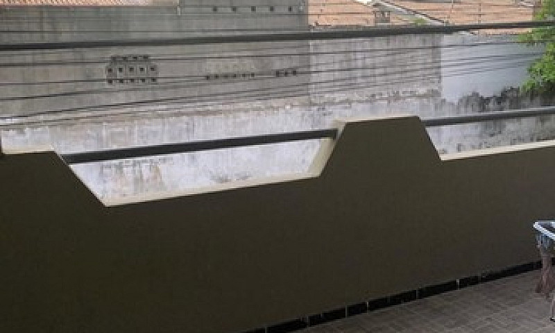 Alugo Um Apartamento...