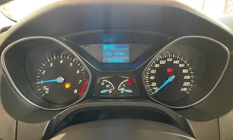 Ford Focus Sedan At ...
