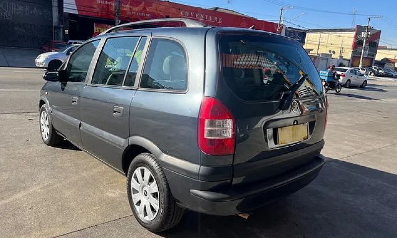 Chevrolet Zafira 200...