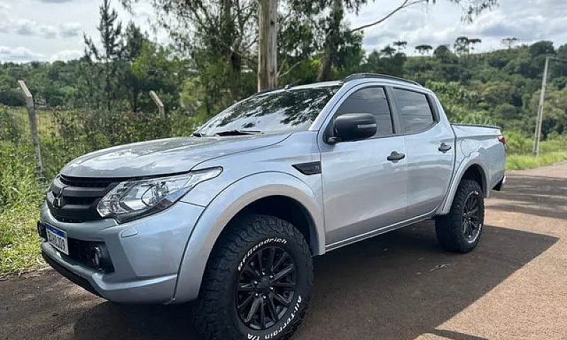 Mitsubishi L200 Trit...