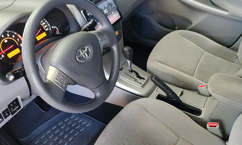 Toyota Corolla Gli 1...