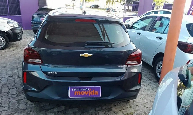 Chevrolet Onix Hatch...