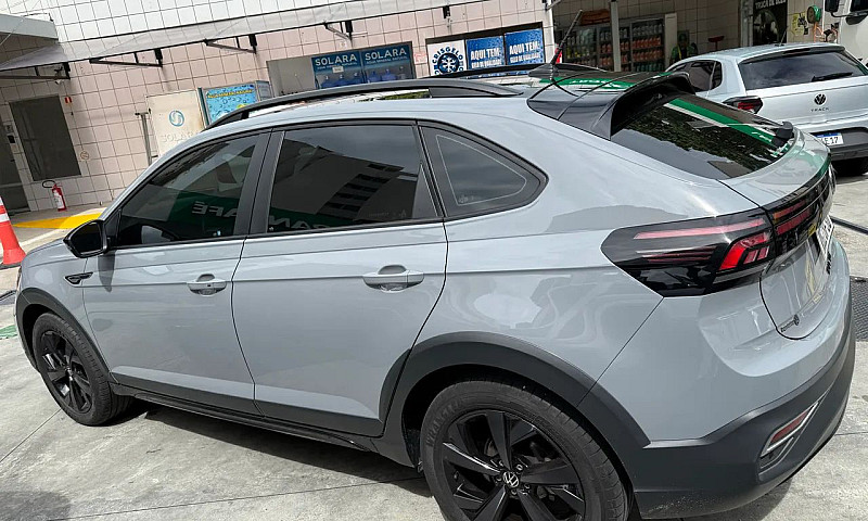 Volkswagen Nivus Hig...