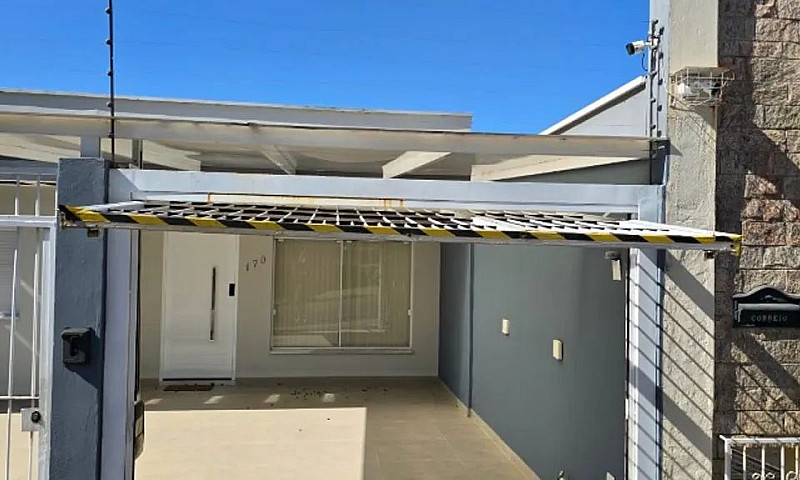 Alugo Casa Na Triste...