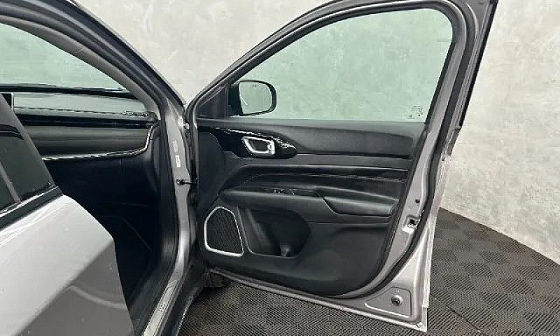 Jeep Commander Limit...