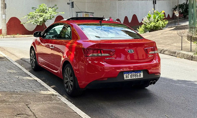 Kia Motors Cerato Ko...