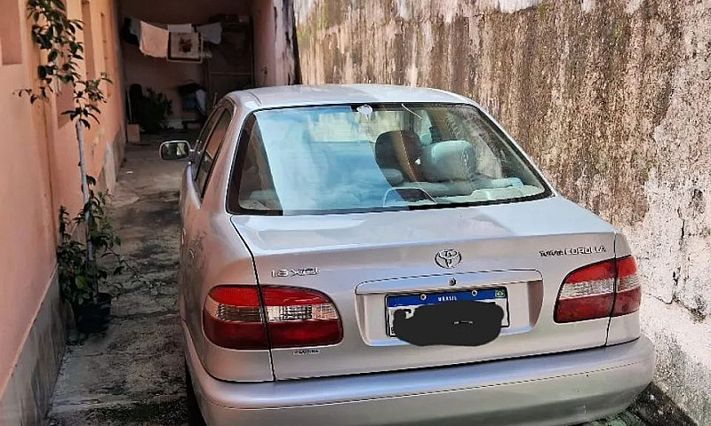 Toyota Corolla Xei 1...