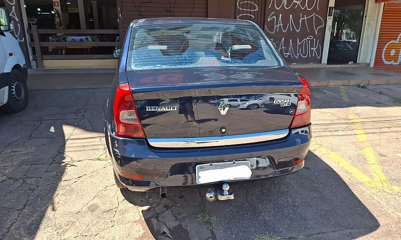 Renault Logan Expres...