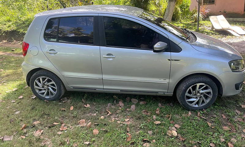 Volkswagen Fox 1.6 M...
