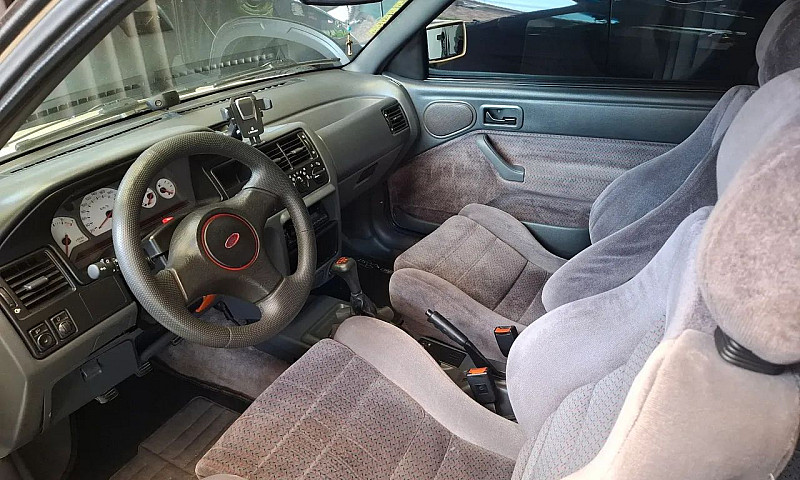 Ford Escort Xr3 2.0I...