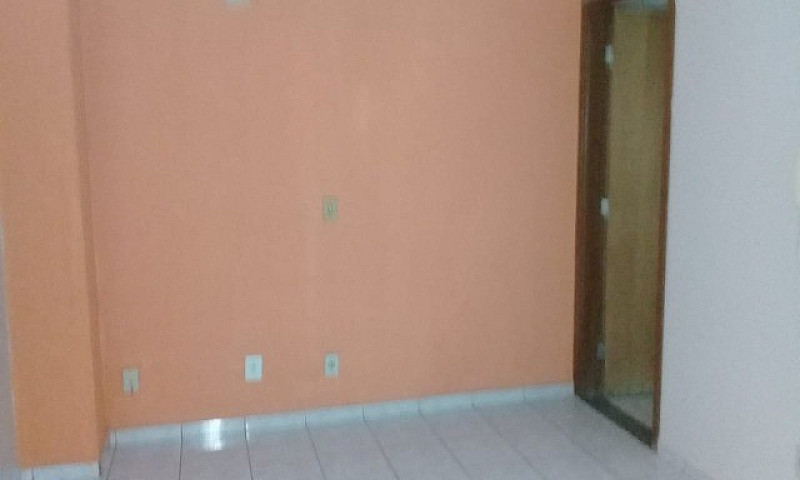 Alugo Apartamento De...