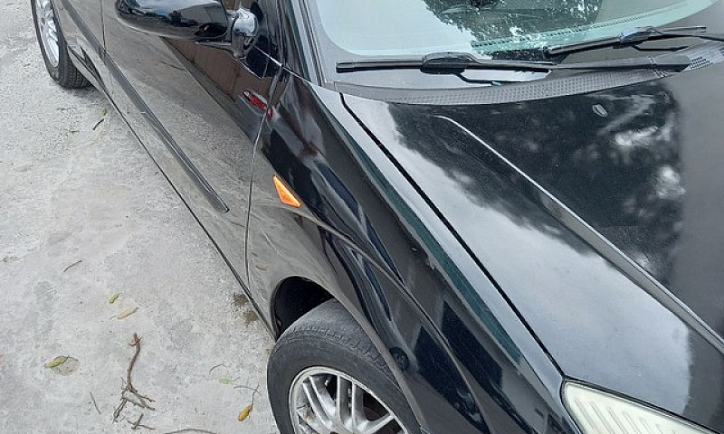 Ford Focus 2001 2.0...