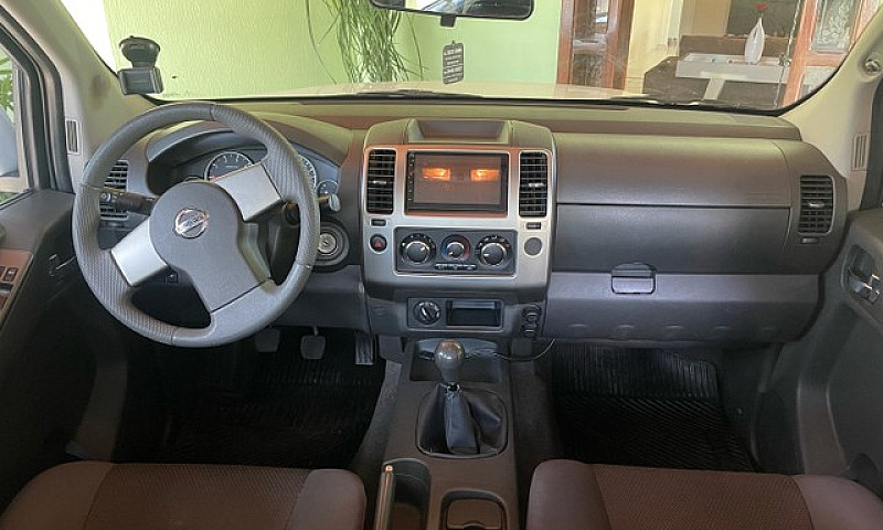 Nissan Frontier S Di...