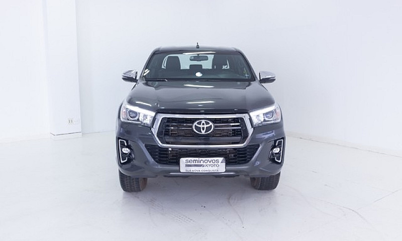Toyota Hilux 2.8 Srx...