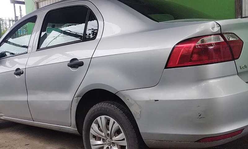 Volkswagen Voyage Tr...