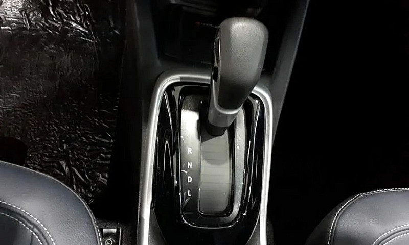 Chevrolet Tracker Pr...