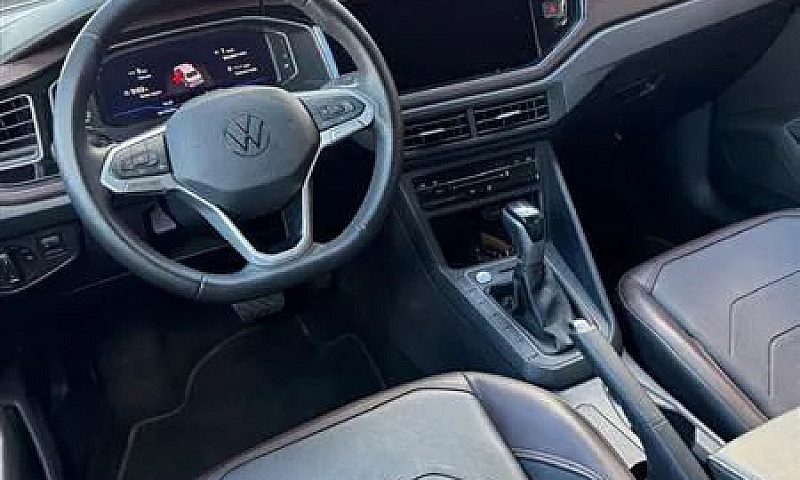 Volkswagen Virtus Hi...