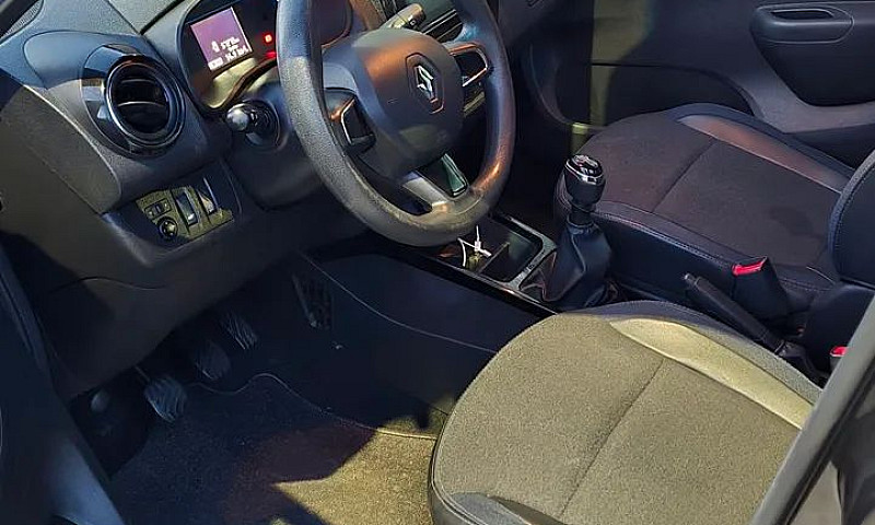 Renault Kwid Intense...