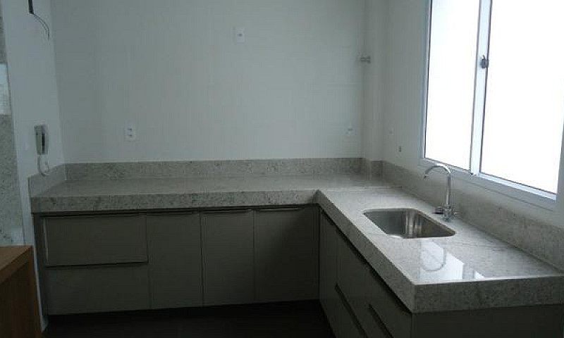 Apartamento 3 Quarto...