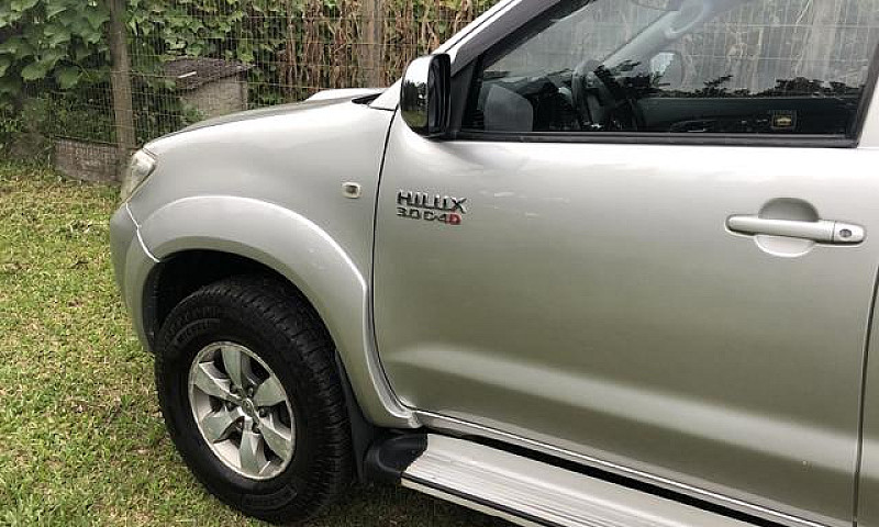 Hilux 3.0...