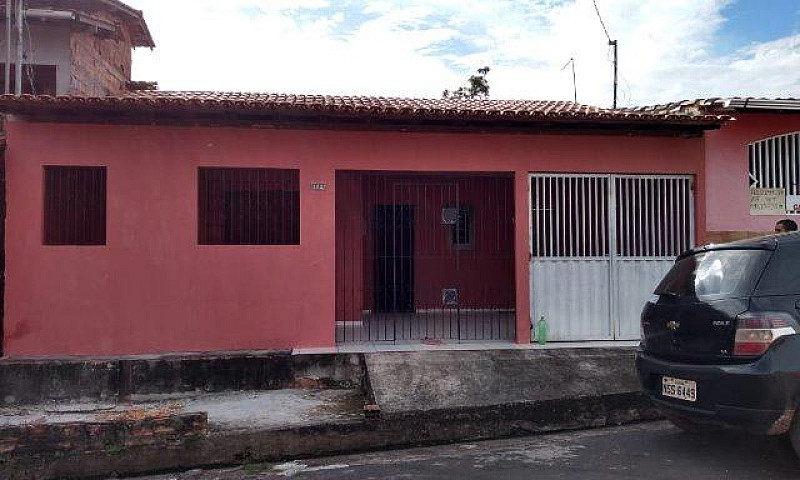 Casa 3/4 Em Castanha...