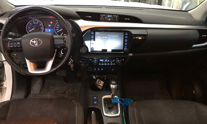Hilux Sr 4X4 2.8 Die...