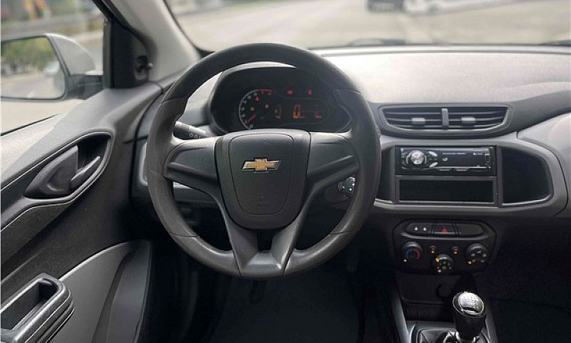 Chevrolet Onix 2017 ...