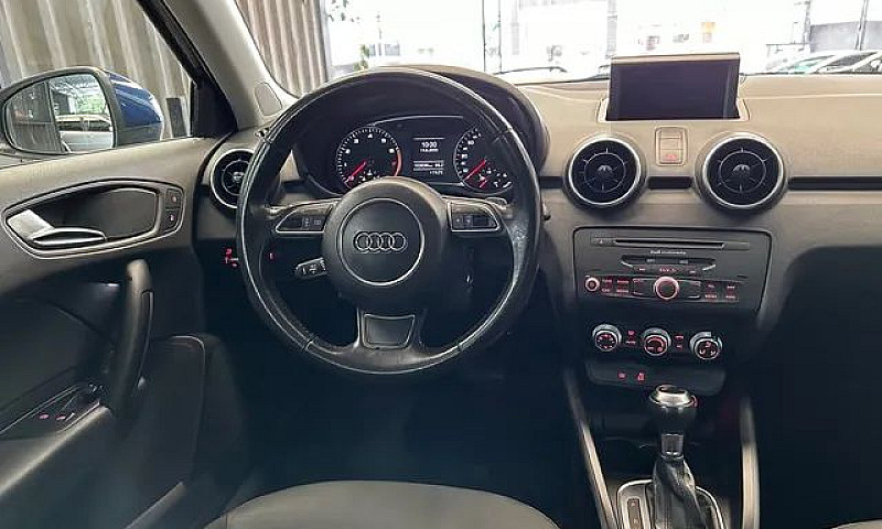 Audi A1 Tfsi - 2012 ...