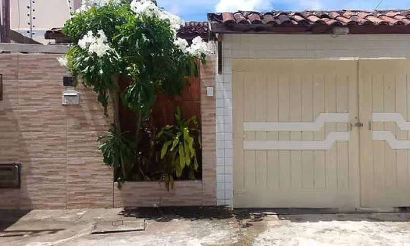 Vende Se Uma Casa No...