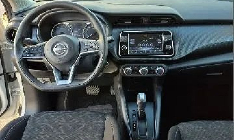 Nissan Kicks Sense 1...