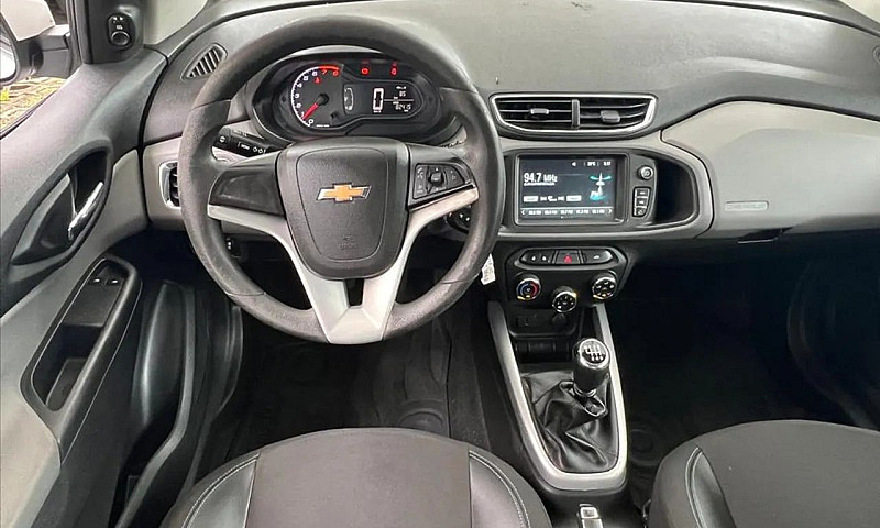 Chevrolet Onix 1.4 M...