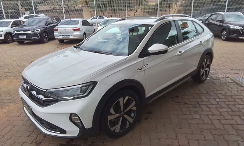 Volkswagen Nivus Hig...