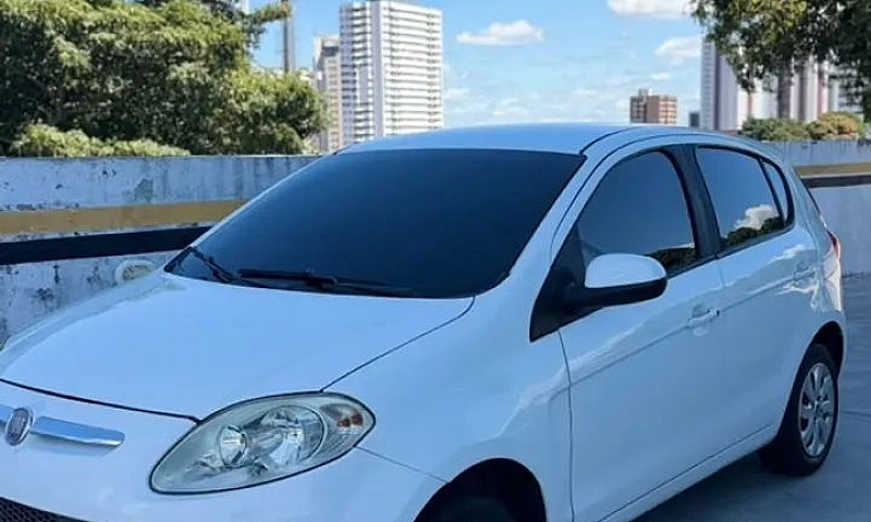 Fiat Palio Attractiv...