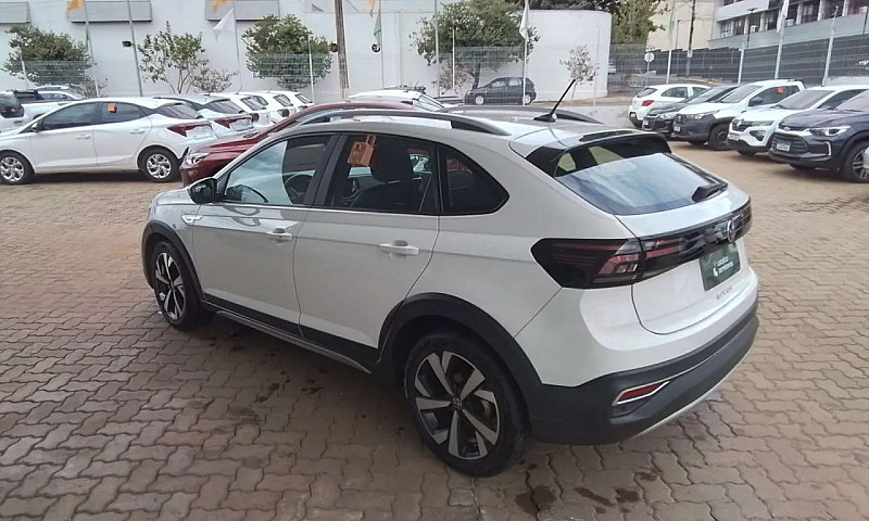Volkswagen Nivus Hig...