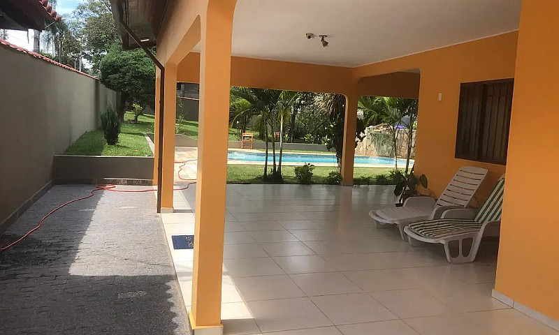 Casa De Condomínio P...