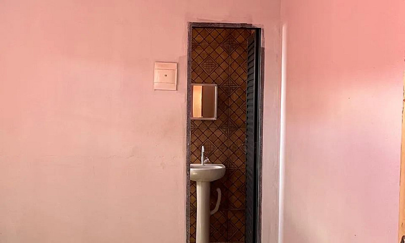 Alugo Casa ...