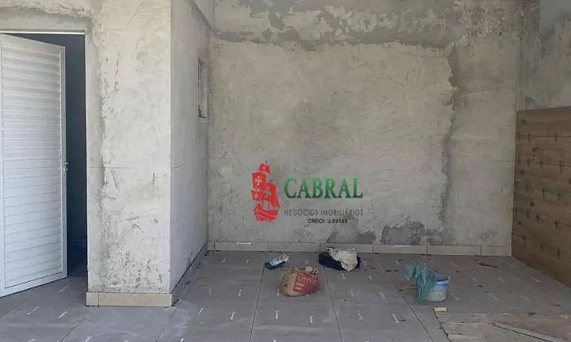 Casa Com 2 Dormitóri...