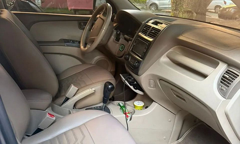 Kia Motors Sportage ...