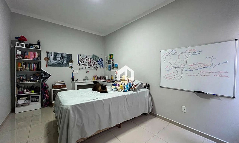 Casa Com 3 Dormitóri...