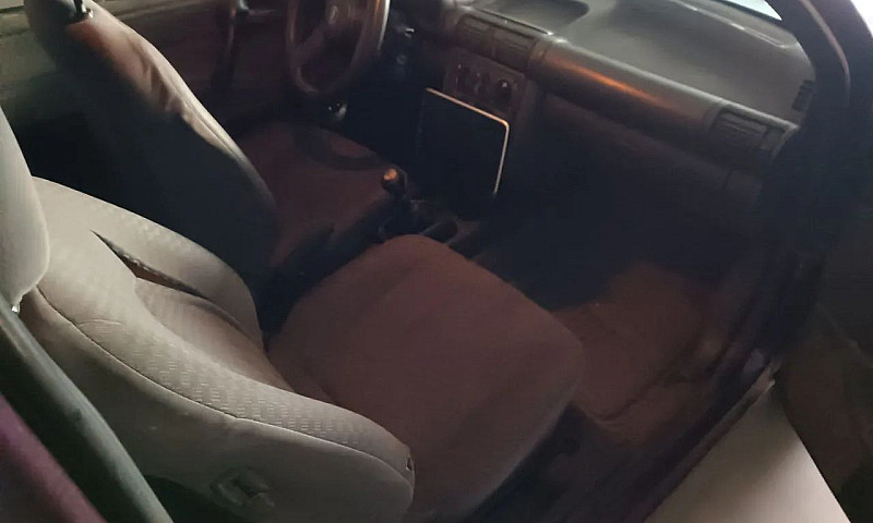 Vendo Corsa Com Obse...
