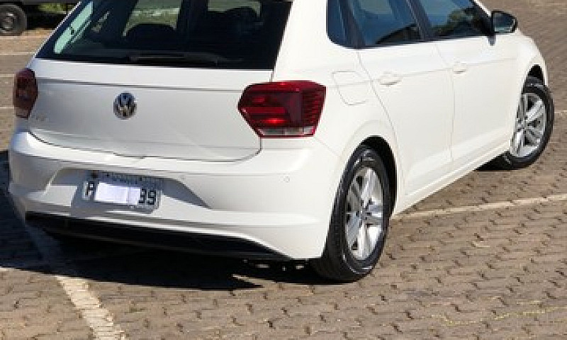 Volkswagen Polo Mpi...