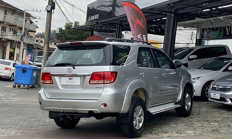 Hilux Sw4 Sw4 Srv 3....