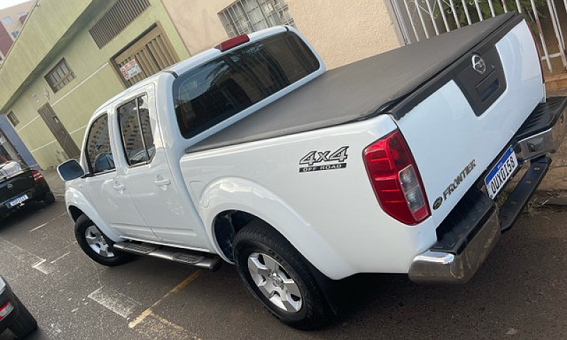Nissan Frontier S Di...