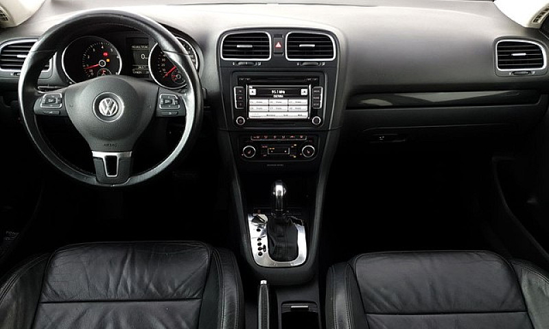 Volkswagen Jetta Var...