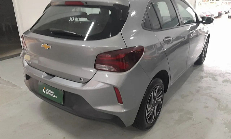 Chevrolet Onix 2024 ...