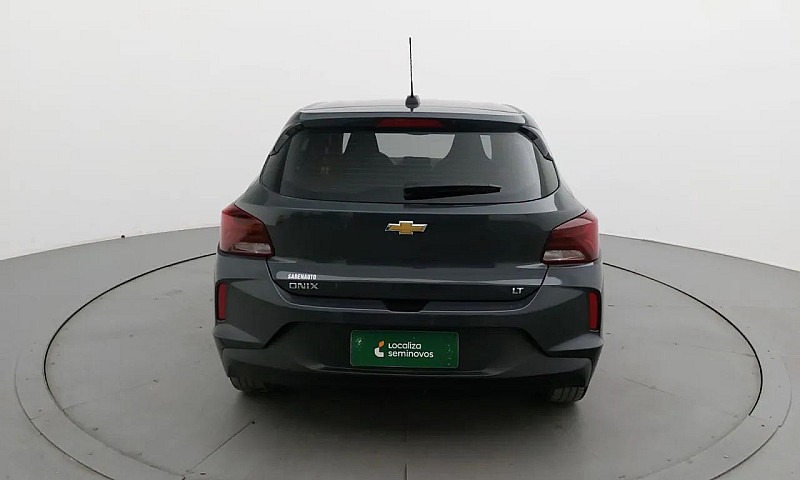 Chevrolet Onix Hatch...