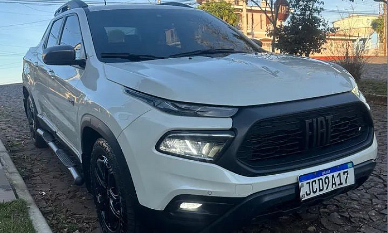 Fiat Toro Ultra 2023...