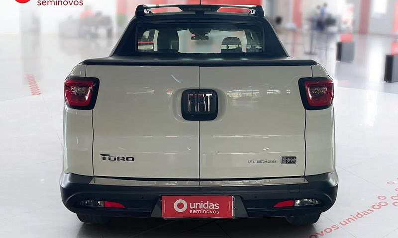 Fiat Toro Freedom 1....